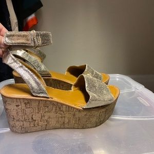 Franco Sarto Wedges